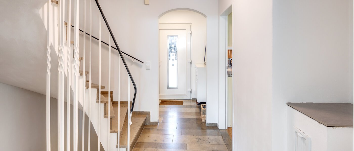 casa a schiera ad angolo Eichenau 01 ingresso/corridioio 13696