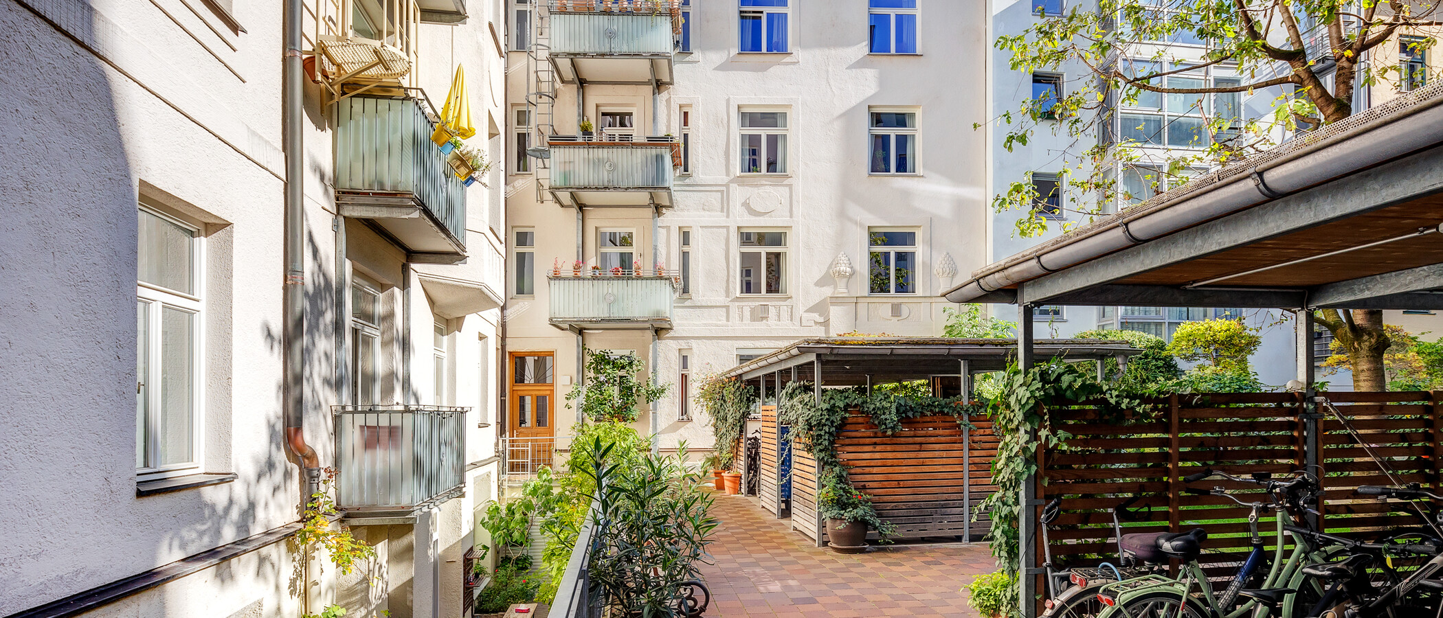 appartamento München Isarvorstadt 02 cortile interno  13699