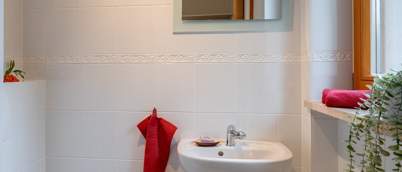 appartamento München Forstenried 01 toilette per gli ospiti 13710