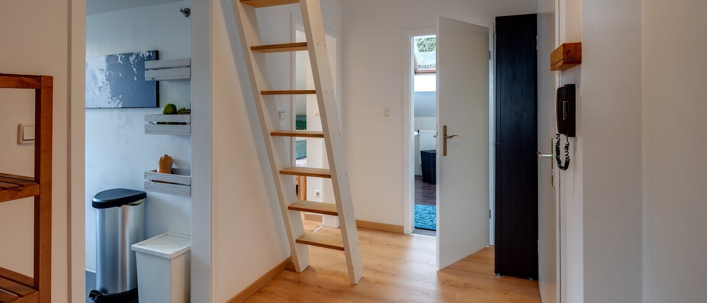 attico Eching 02 ingresso/corridioio 13716