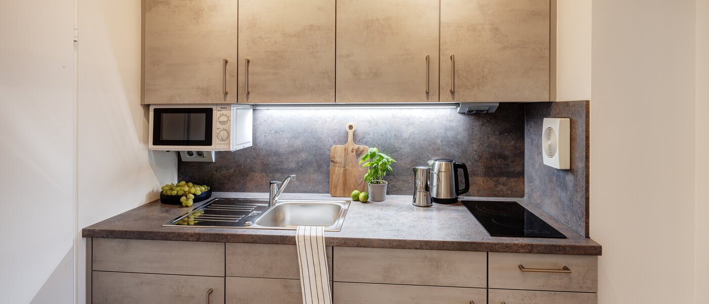 appartamento München Arabellapark 01 cucina 13725