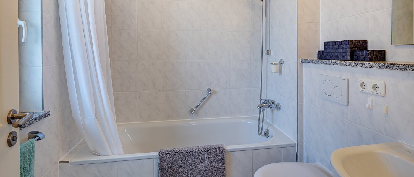 appartamento Oberschleißheim 01 bagno 13735