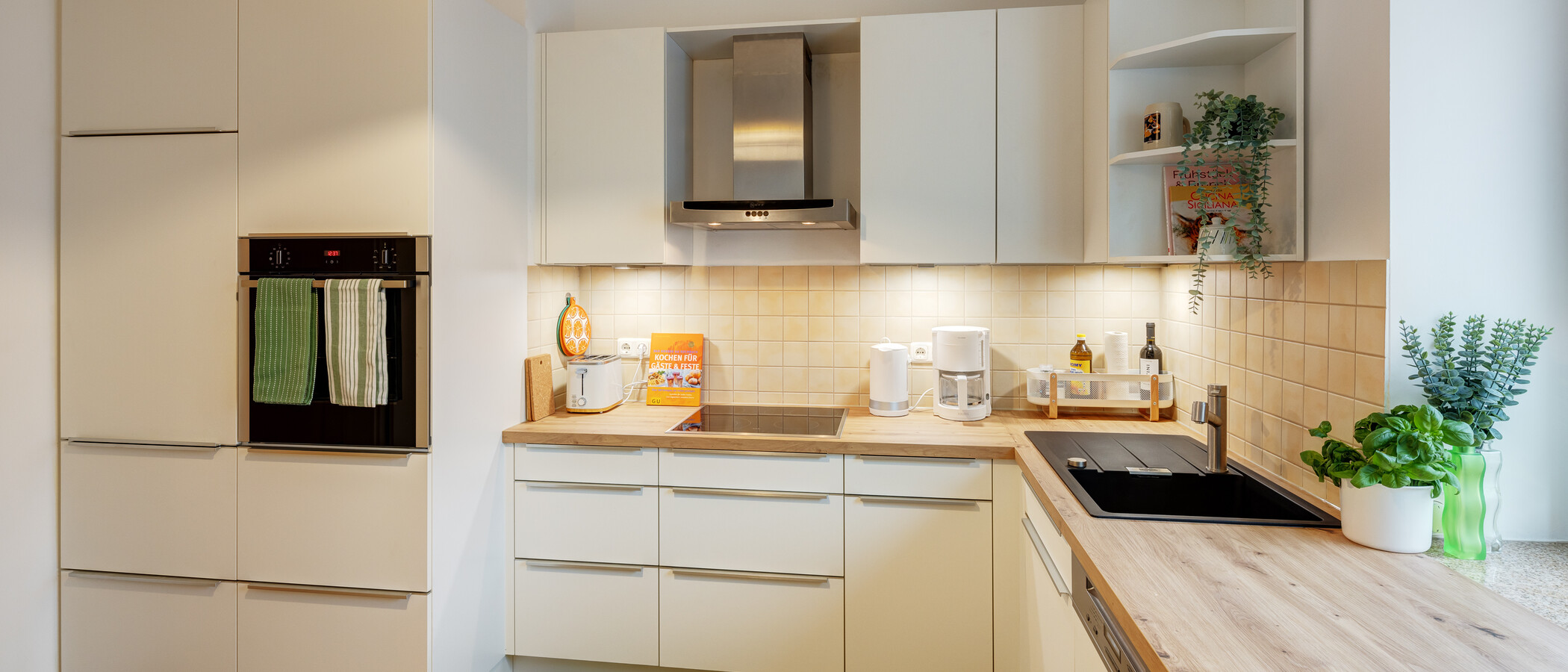 appartamento München Schwabing-West (rund um den Bonner Platz) 02 cucina 13736