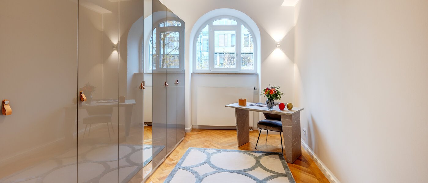 appartamento München Schwanthalerhöhe 01 stanza armadio  13745