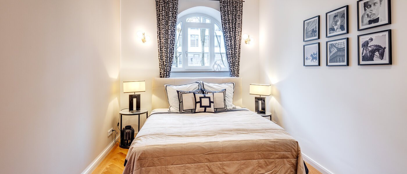 appartamento München Schwanthalerhöhe 01 camera da letto 13745