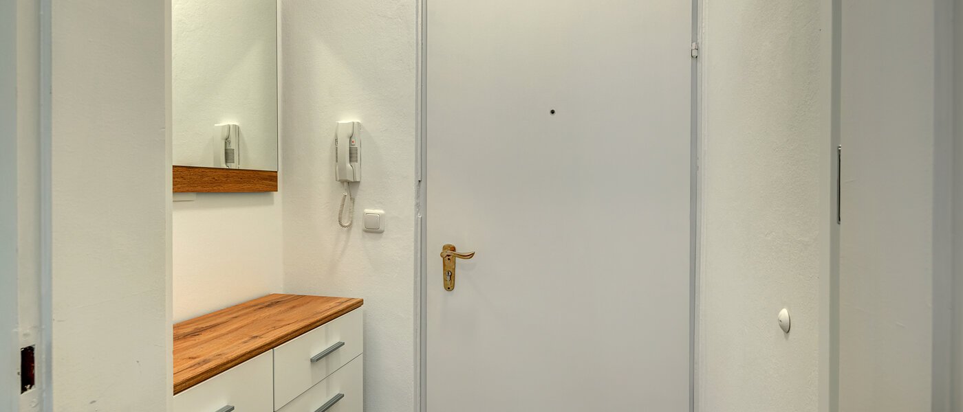 appartamento München Solln 03 ingresso/corridioio 13757