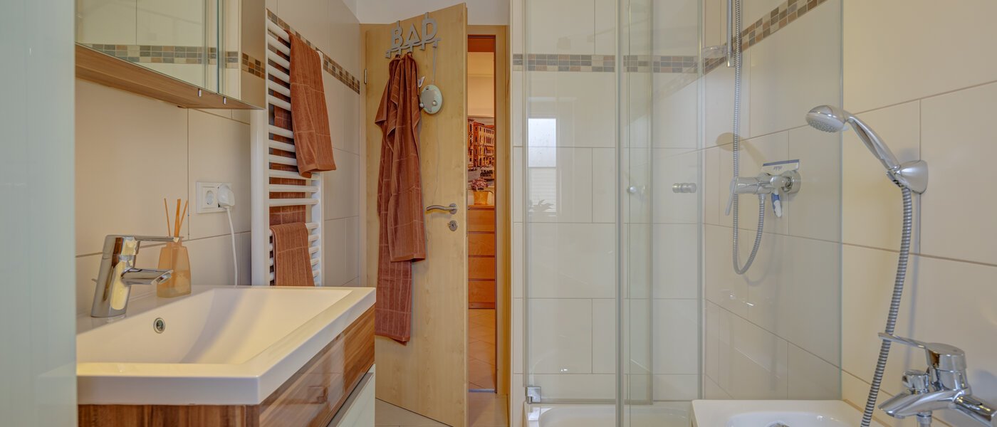 appartamento München Untermenzing 03 bagno 13759