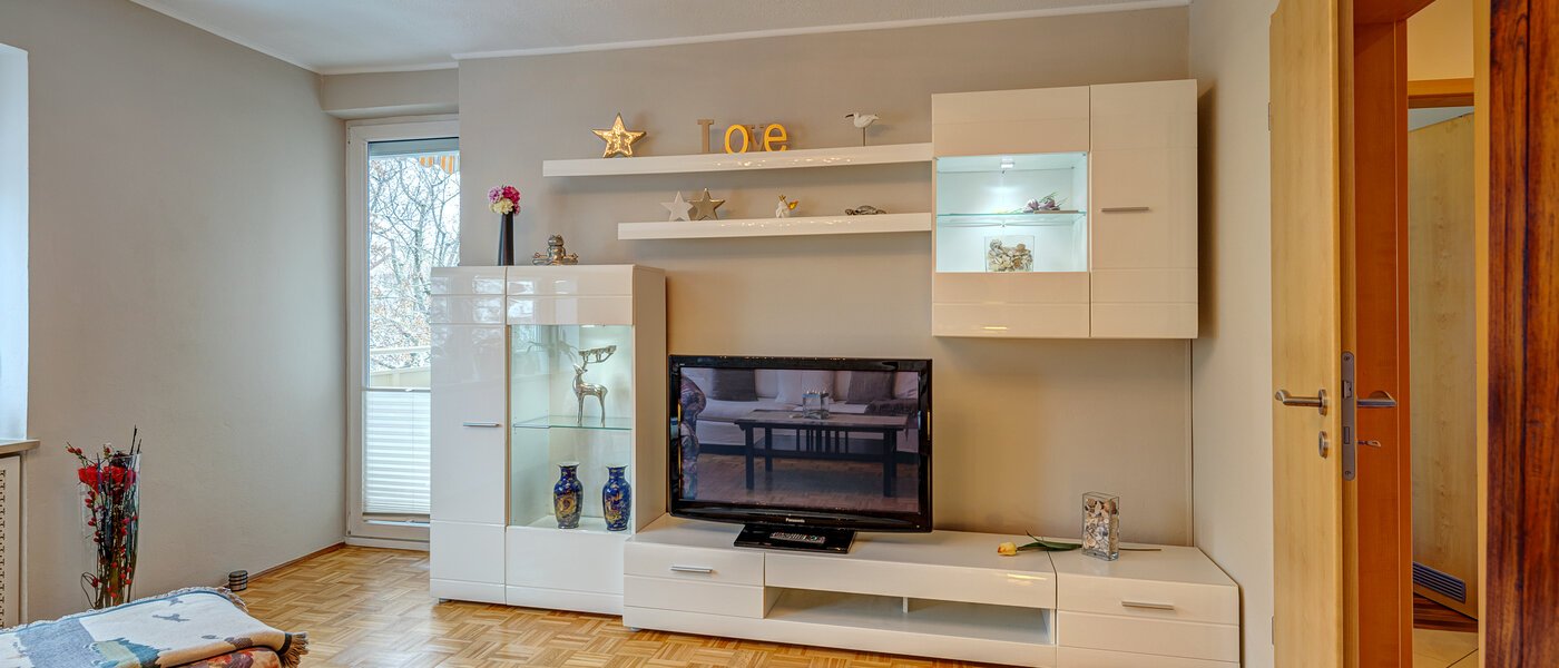 appartamento München Untermenzing 03 soggiorno 13759