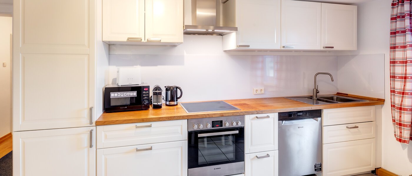 appartamento München Neuhausen 02 cucina 13780