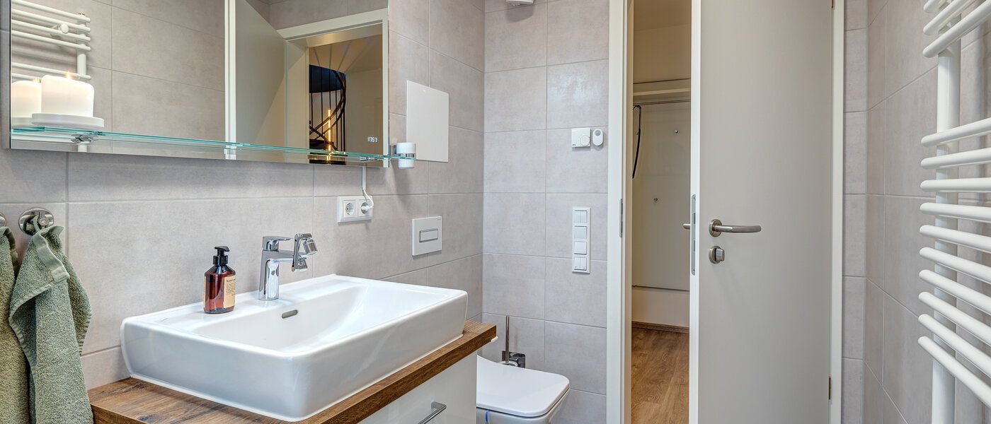 attico con terrazzo München Neuaubing 03 bagno 13783