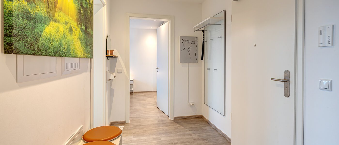 attico con terrazzo München Neuaubing 02 ingresso/corridioio 13783