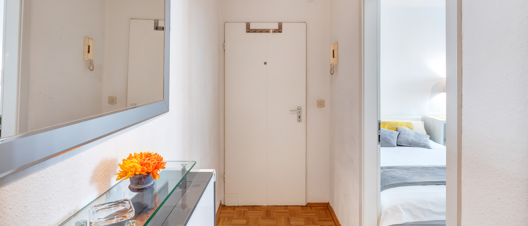 appartamento München Maxvorstadt - Rund um den Josephsplatz 01 ingresso/corridioio 13787