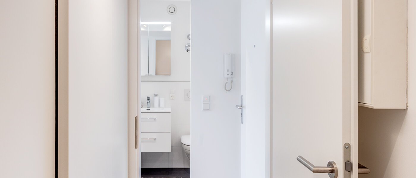 appartamento München Neuhausen 02 stanza armadio  13806