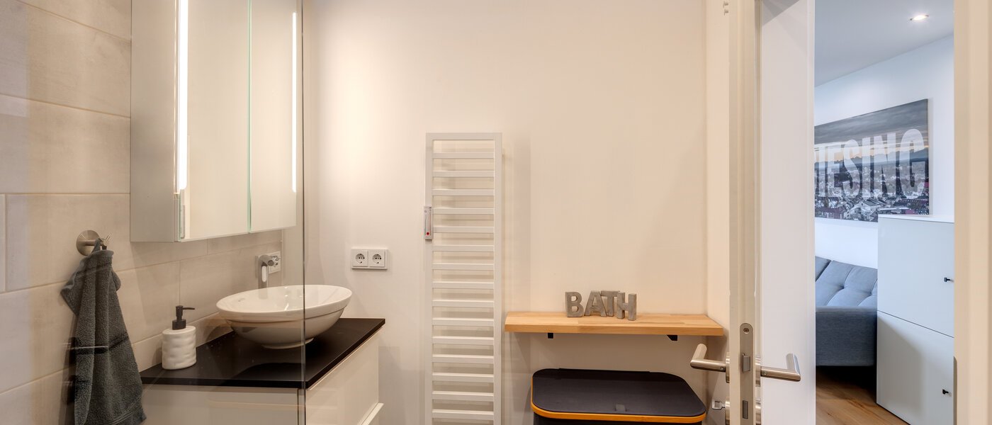 attico con terrazzo München Obergiesing 03 bagno 13824