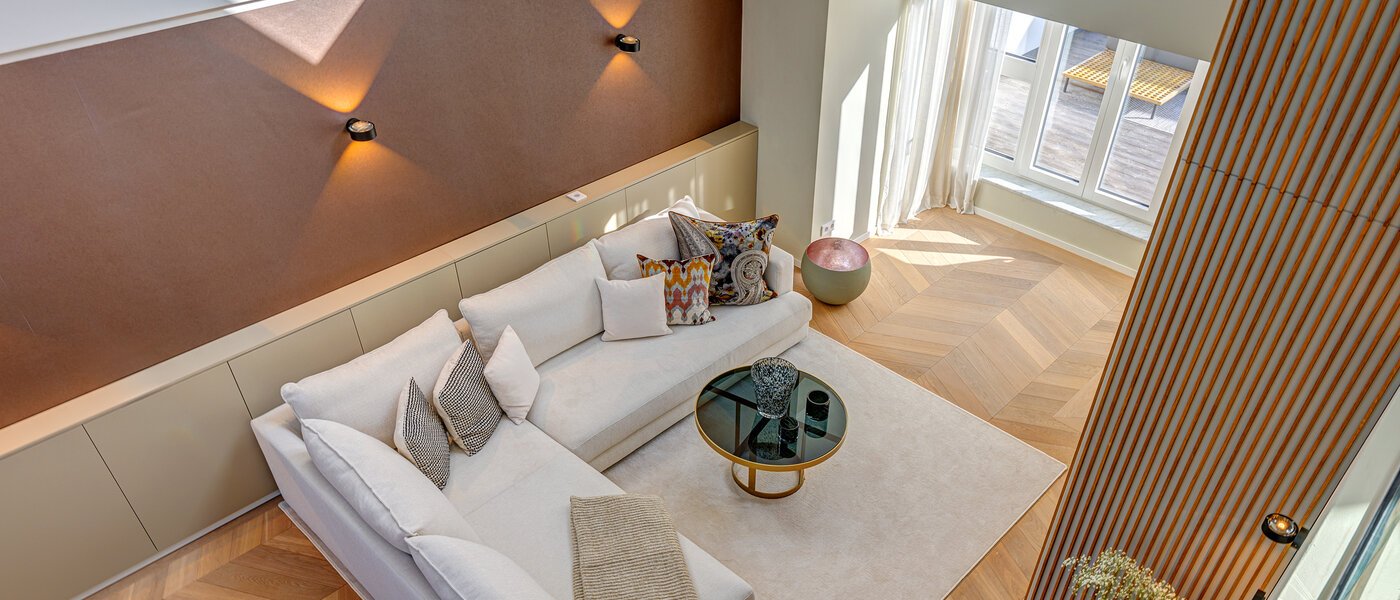 maisonnette con galleria München Altstadt 02 zona living 13841