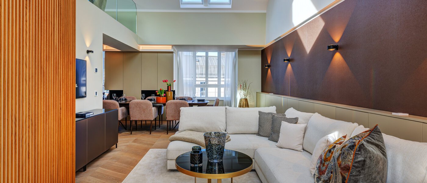 maisonnette con galleria München Altstadt 05 zona living 13841