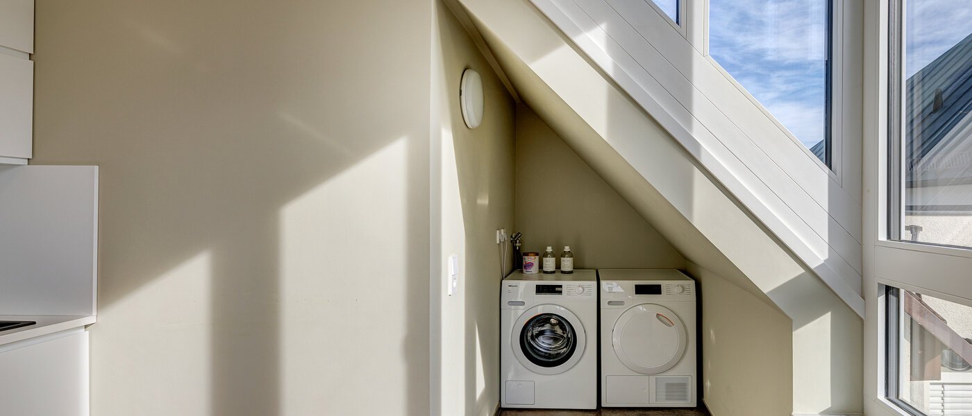 maisonnette con galleria München Altstadt 02 lavanderia 13841