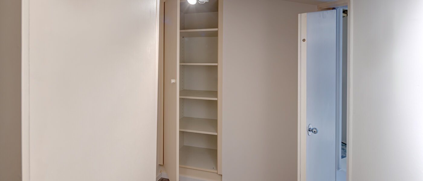 maisonnette con galleria München Bogenhausen 01 ripostiglio 13849