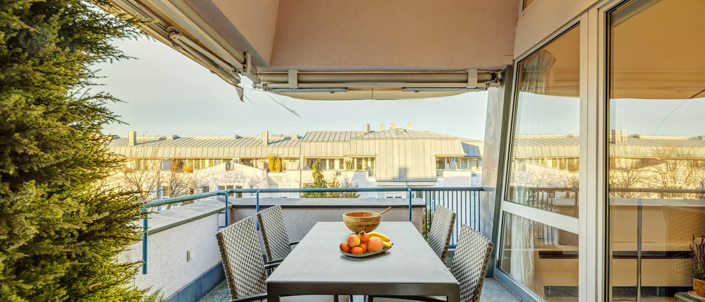 maisonnette con galleria München Bogenhausen 01 1° balcone 13849