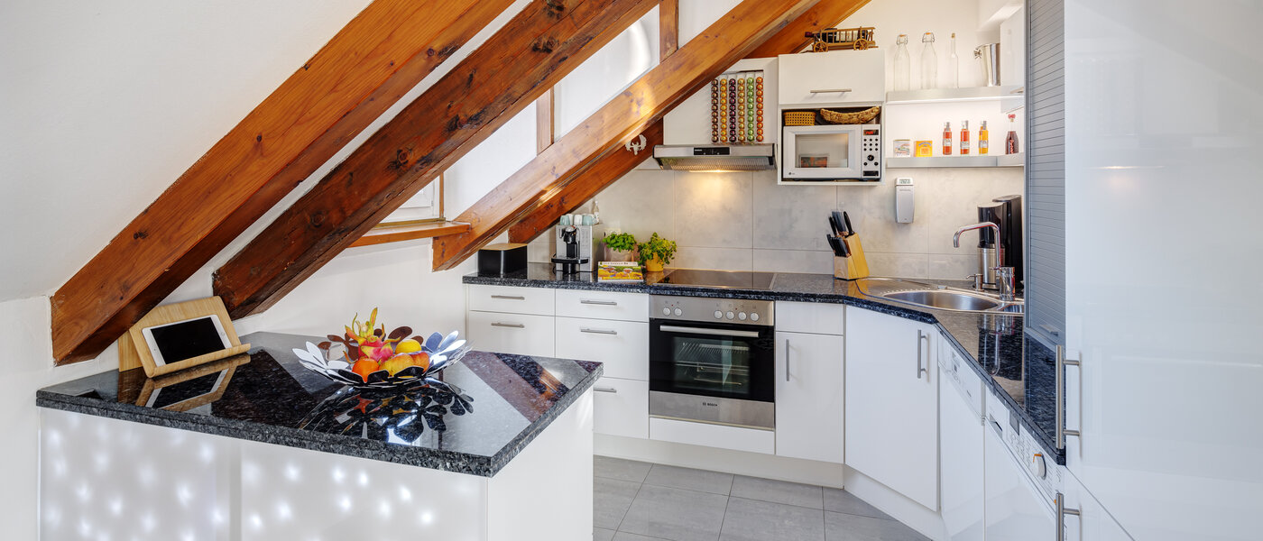 appartamento con galleria Ottobrunn 01 cucina 13854