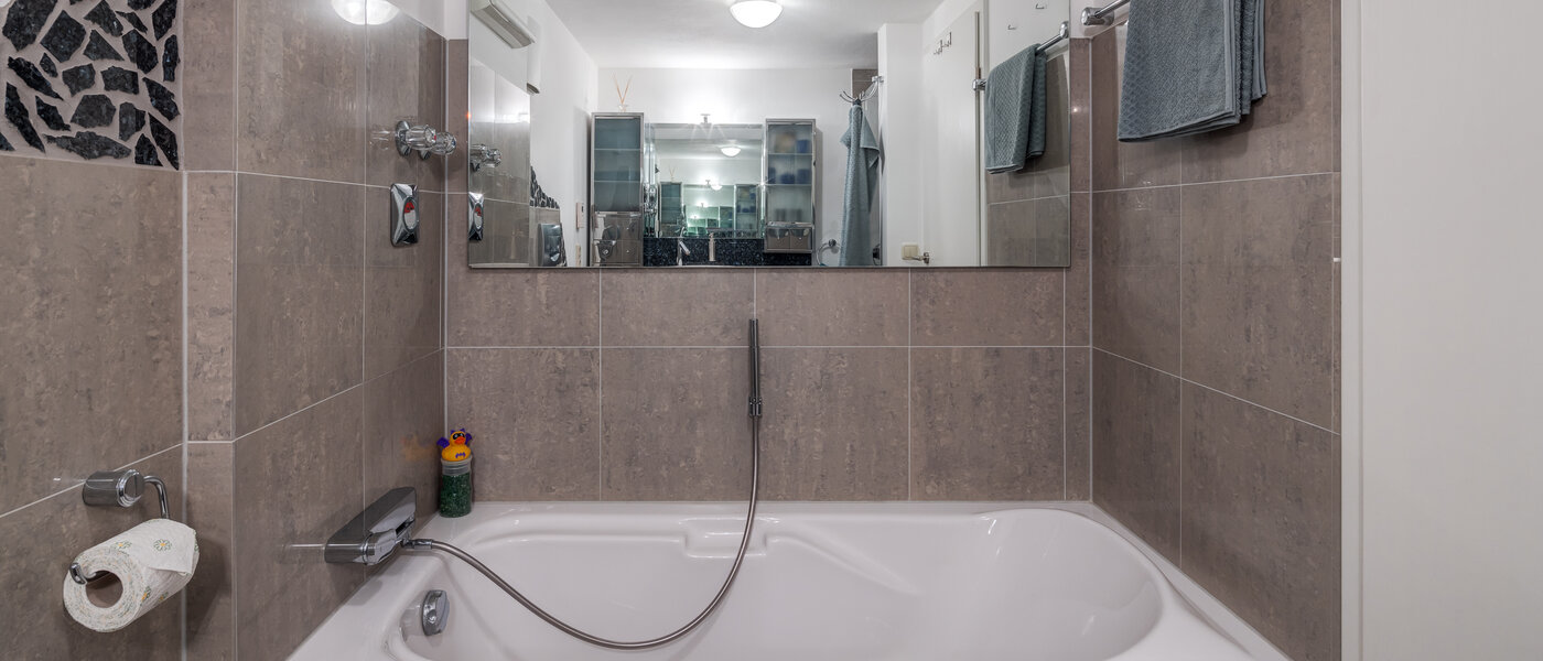 appartamento con galleria Ottobrunn 02 bagno 13854