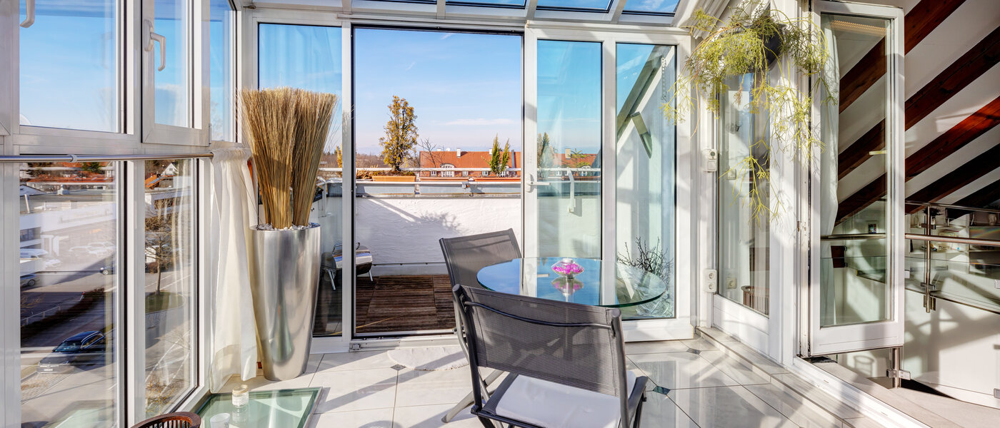 appartamento con galleria Ottobrunn 02 verandina 13854