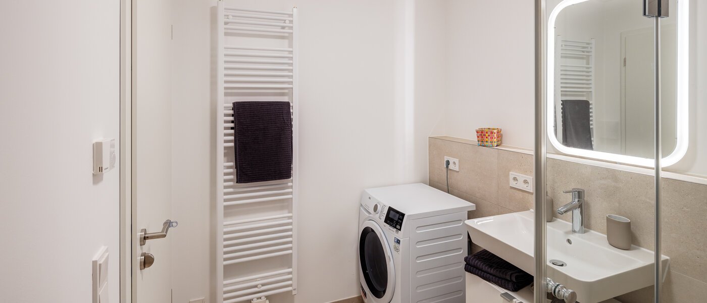 appartamento München Neuhausen 03 bagno 13855