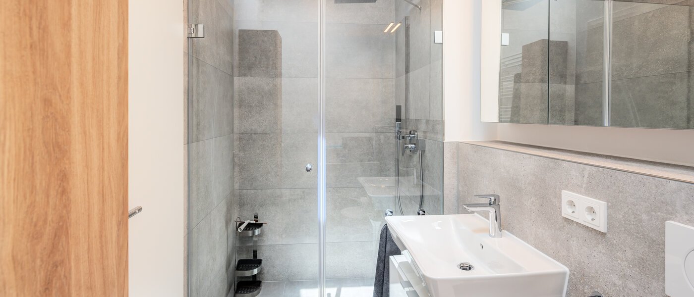 attico con terrazzo München Neuhausen 01 bagno 13934