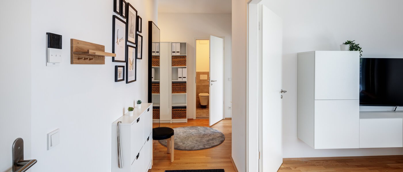 attico con terrazzo München Neuhausen 02 ingresso/corridioio 13934