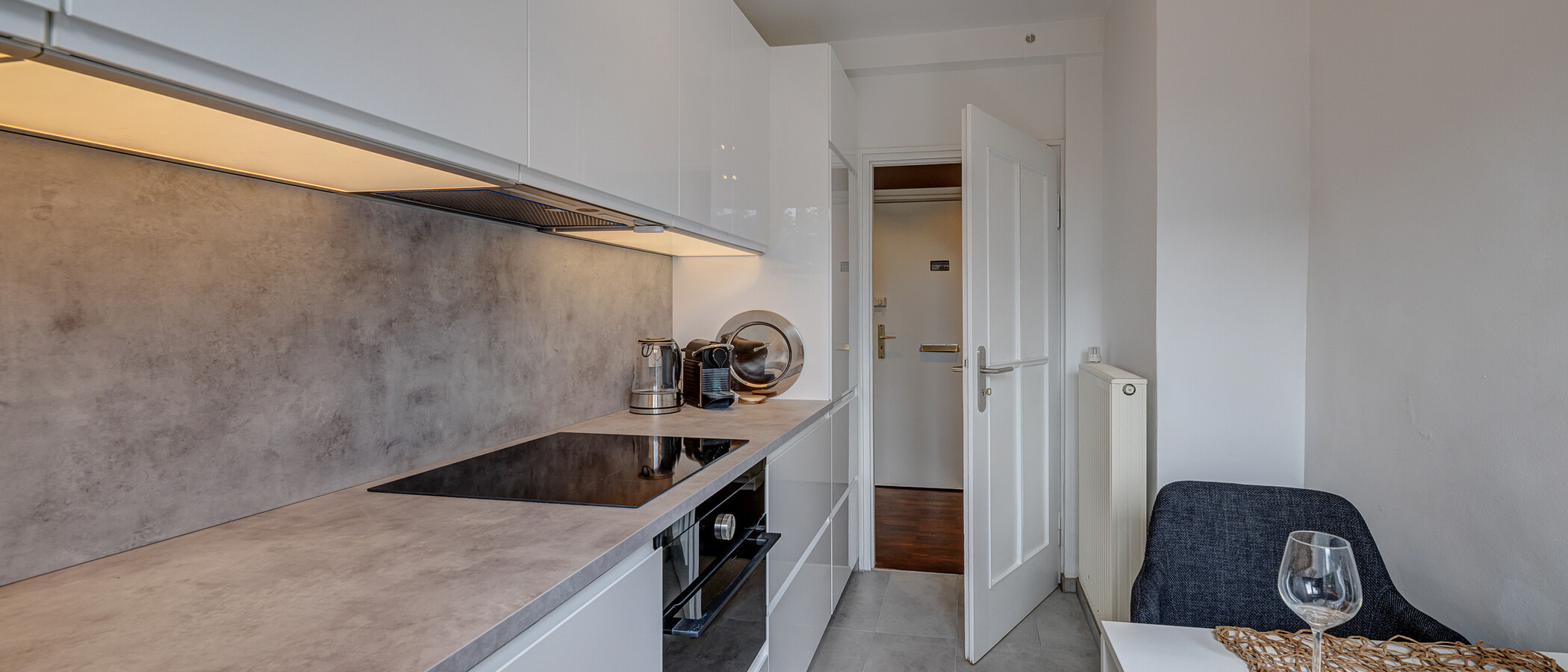 appartamento München Maxvorstadt 02 cucina 13953