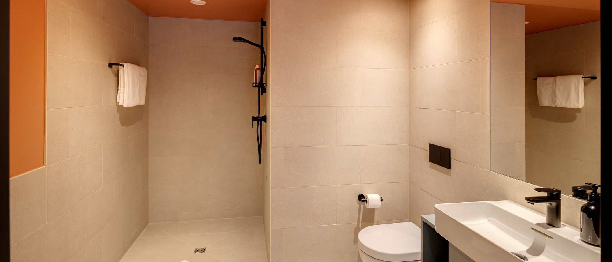 abitazione München Milbertshofen 02 bagno 13959