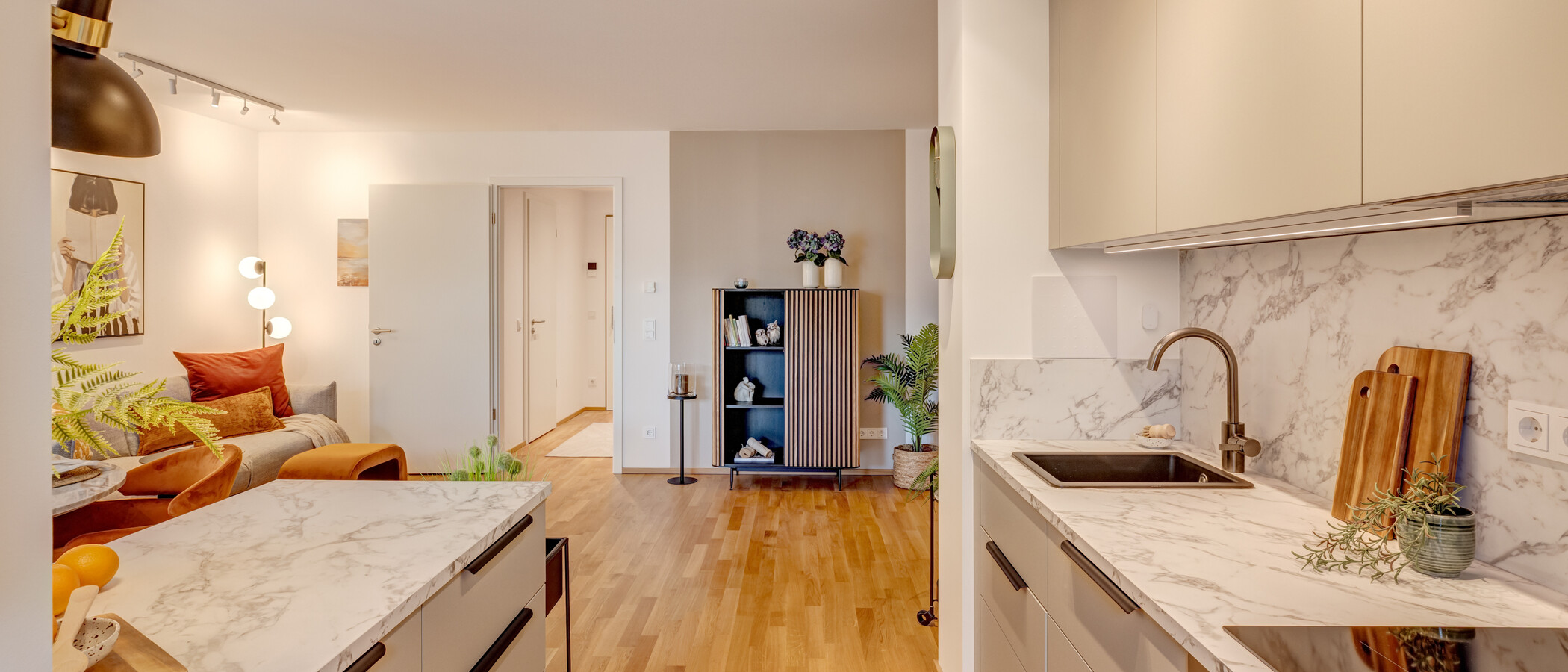 appartamento München Neuhausen 03 cucina 13994