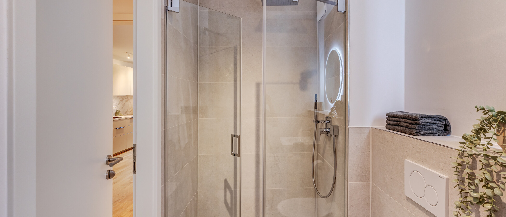 appartamento München Neuhausen 01 2° bagno 13994