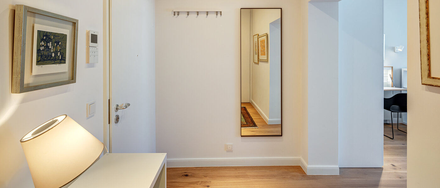 appartamento München Bogenhausen 02 ingresso/corridioio 13999