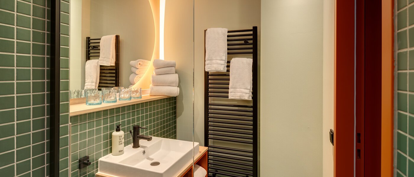 abitazione Unterföhring 01 bagno 14036