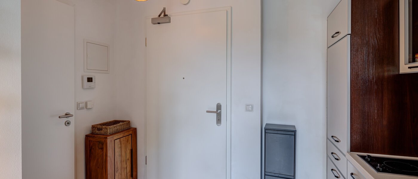 abitazione München Neuhausen 01 ingresso/corridioio 14060