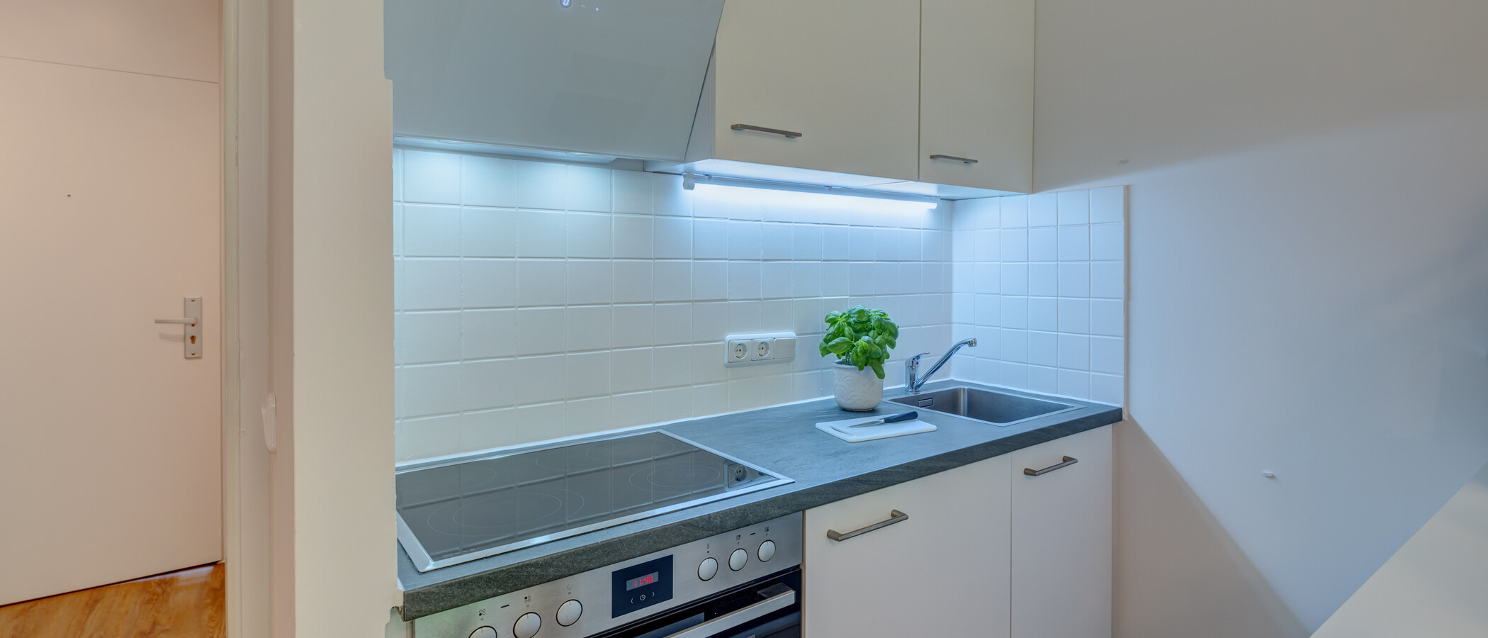 abitazione München Haidhausen 01 cucina 14070