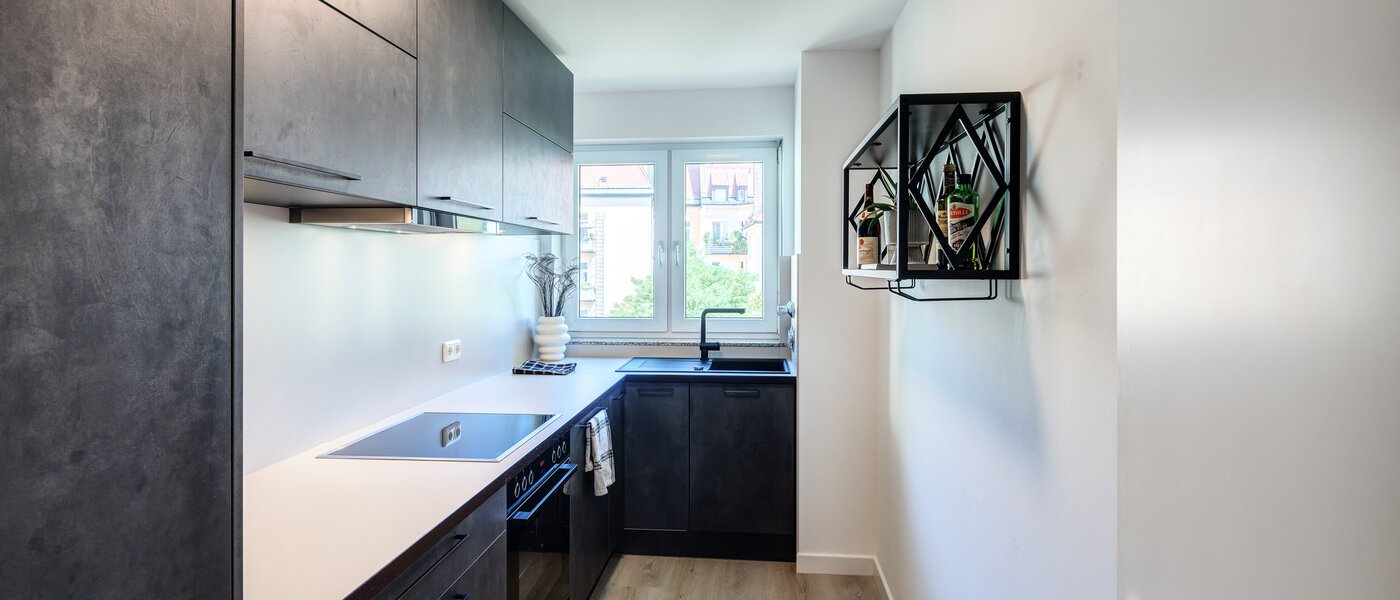 appartamento München Neuhausen 01 cucina 14083