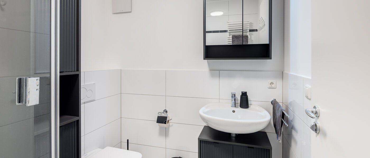 appartamento München Neuhausen 02 bagno 14083