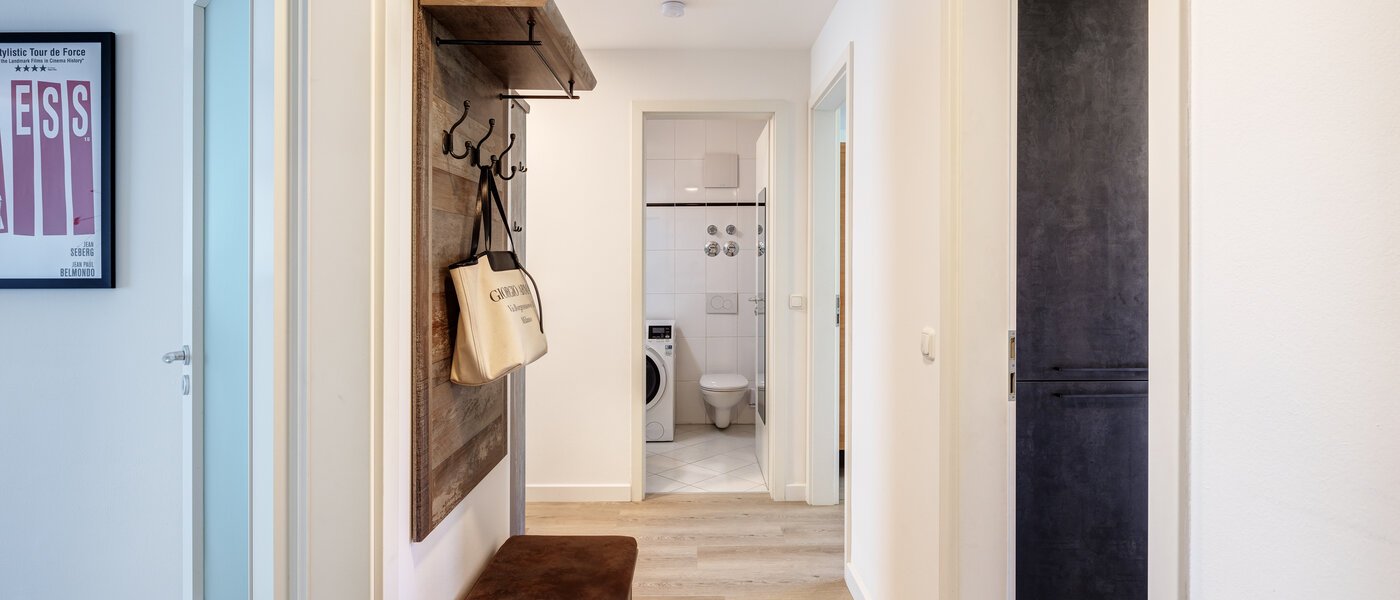 appartamento München Neuhausen 03 ingresso/corridioio 14083