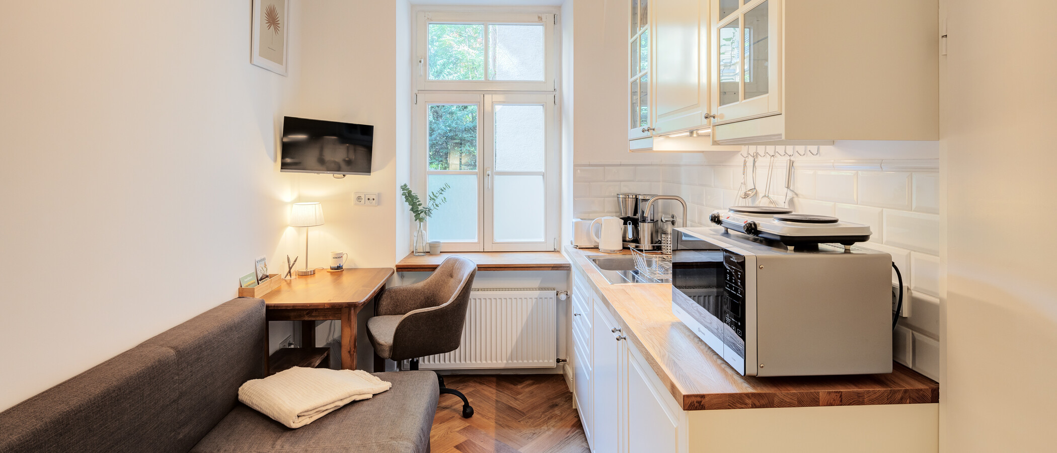 abitazione München Neuhausen 01 zona living 14110