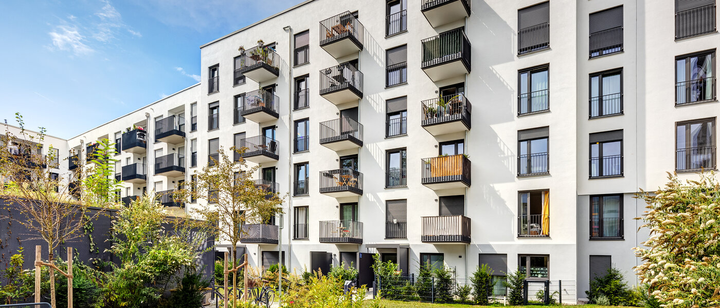 appartamento München Untersendling 01 cortile interno  14149