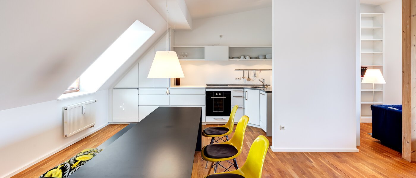 attico München Isarvorstadt 01 cucina 14172