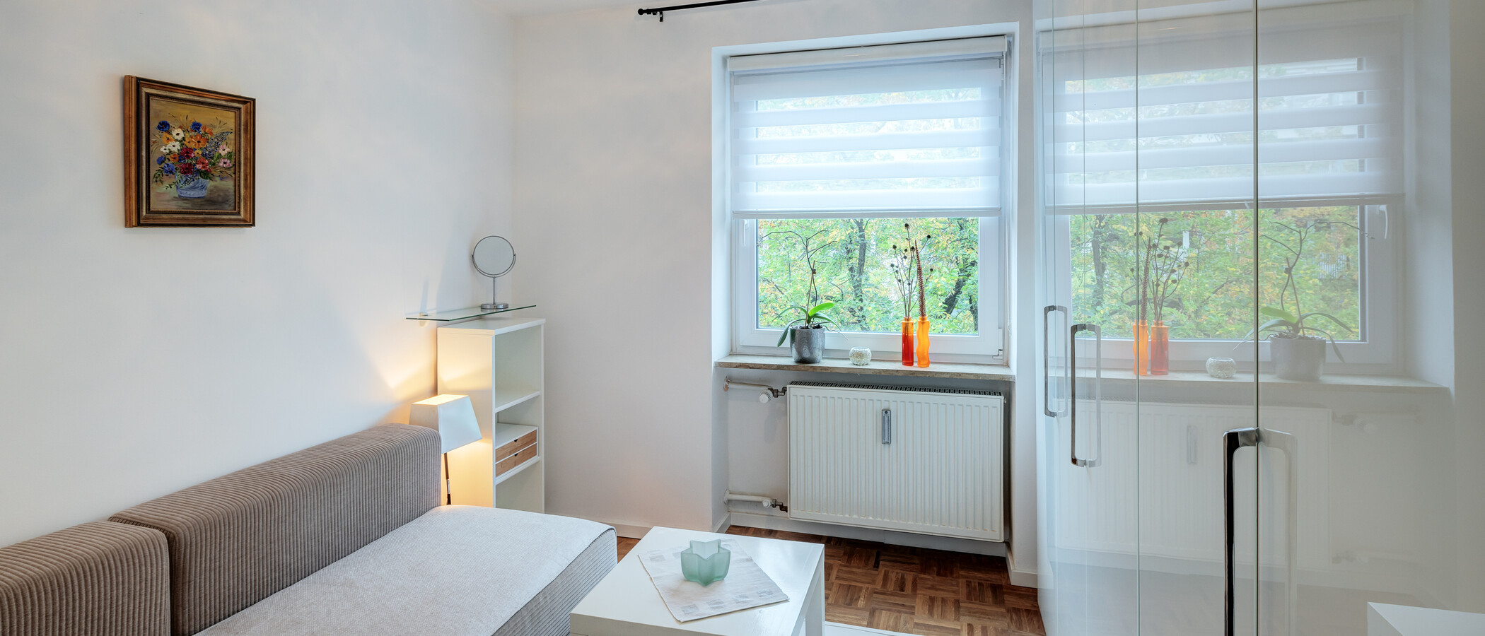 appartamento München Bogenhausen 01 camera per gli ospiti 14181