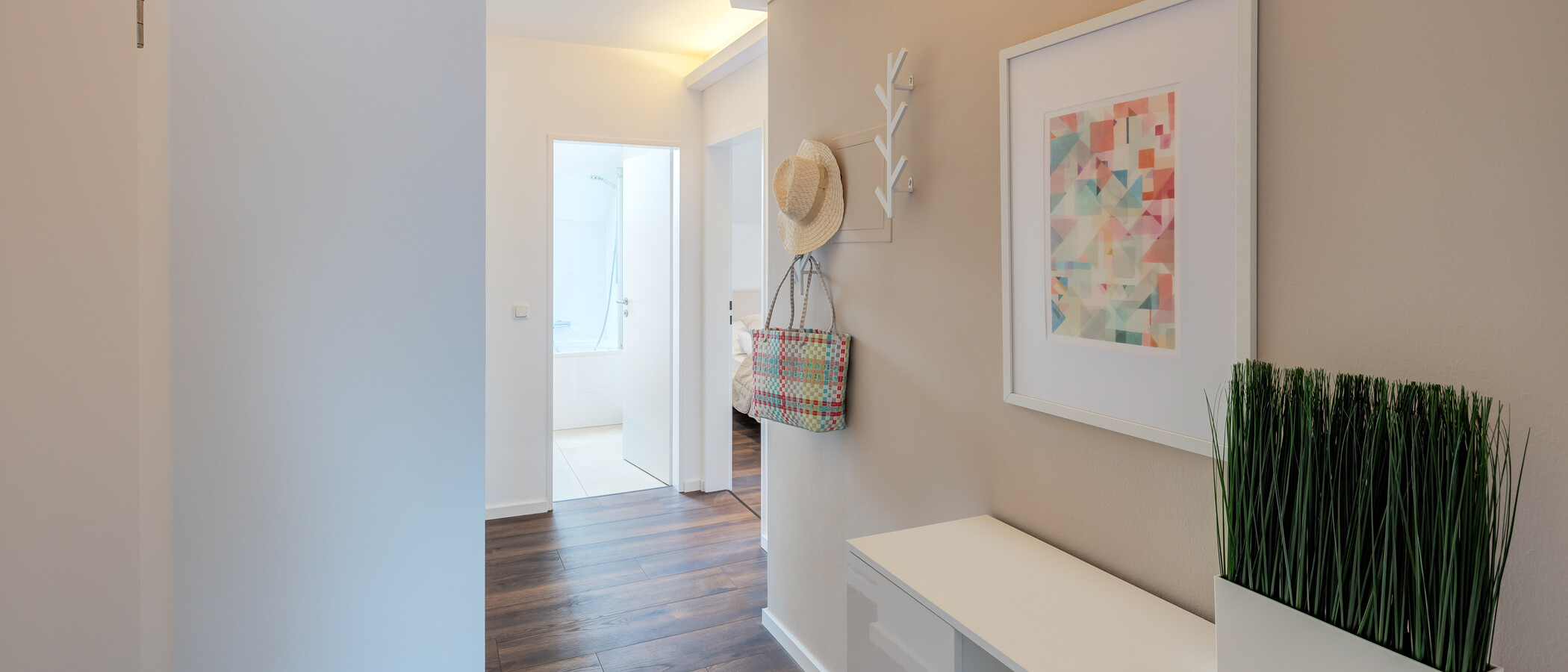 attico con terrazzo München Großhadern 01 ingresso/corridioio 14211