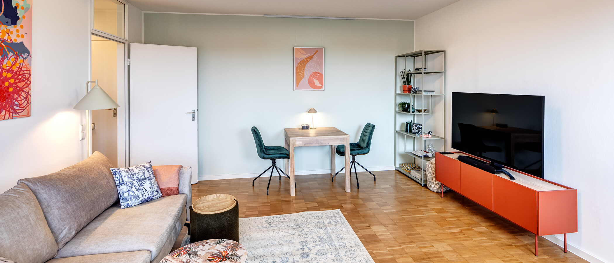 appartamento München Schwabing (rechts der Leopoldstraße) 04 soggiorno 14213