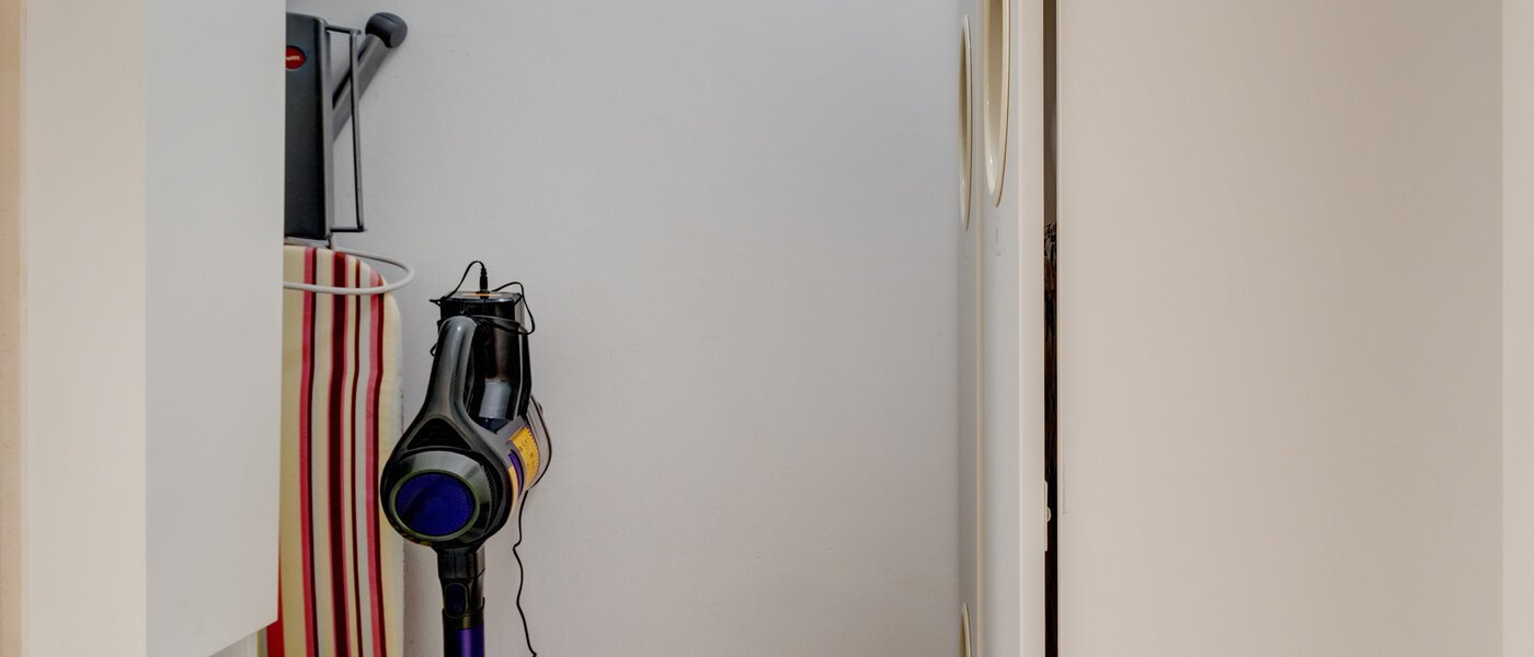 appartamento München Milbertshofen 01 ripostiglio 14220