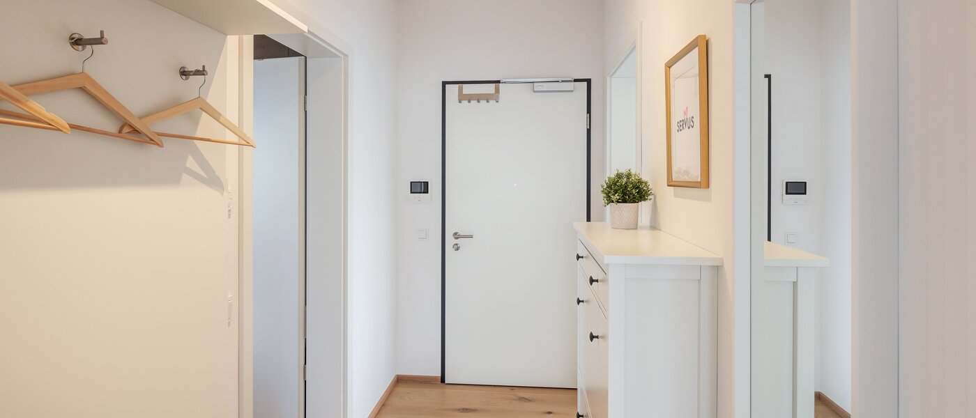 penthouse Putzbrunn 01 ingresso/corridioio 14256