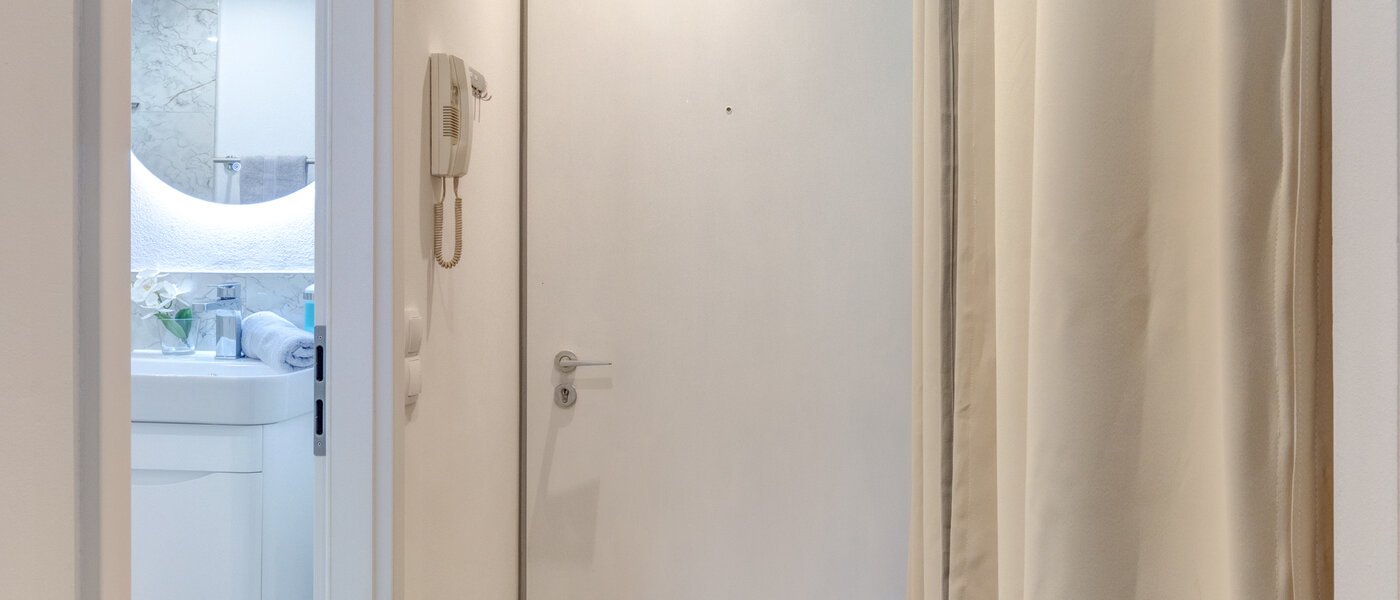 abitazione München Schwabing-West 01 ingresso/corridioio 14298