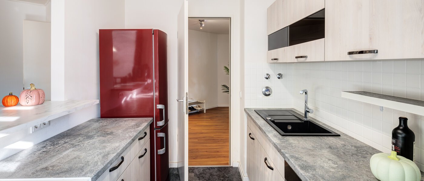 appartamento München Oberföhring 03 cucina 14301